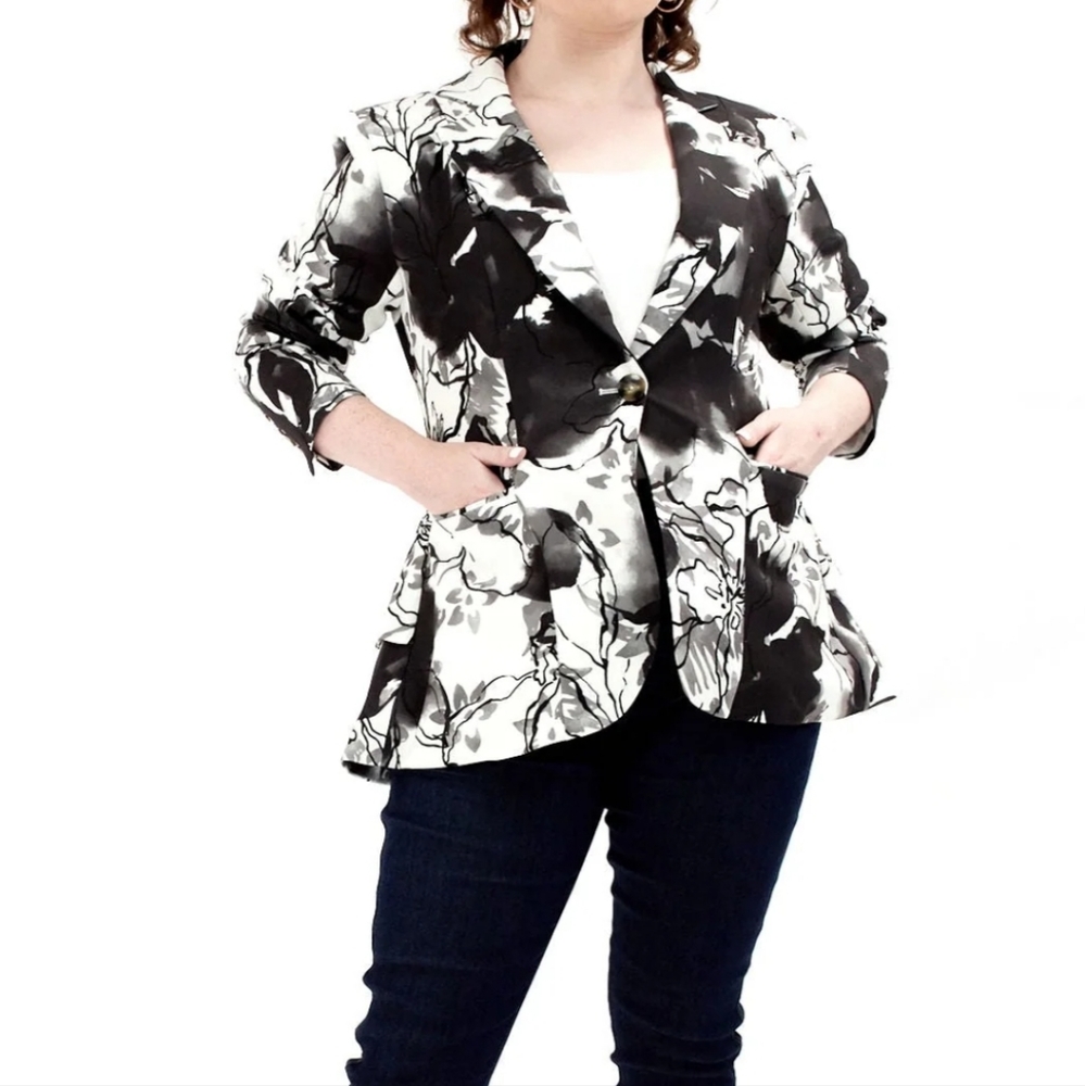 Sassy Jones Tegan Blazer